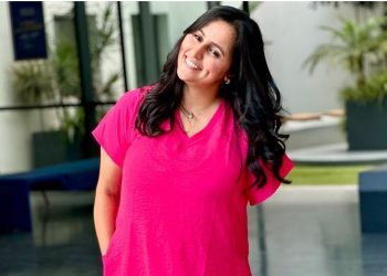 سميرة الهاشمي في نوستالجيا حادث بثر يدها..تفاصيل