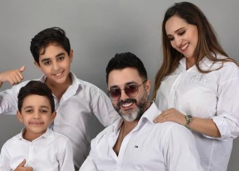 أحمد شوقي يوصي أولاده بزوجته: “تهلاو فيها باش حتى أنا نتهلا فيكم”