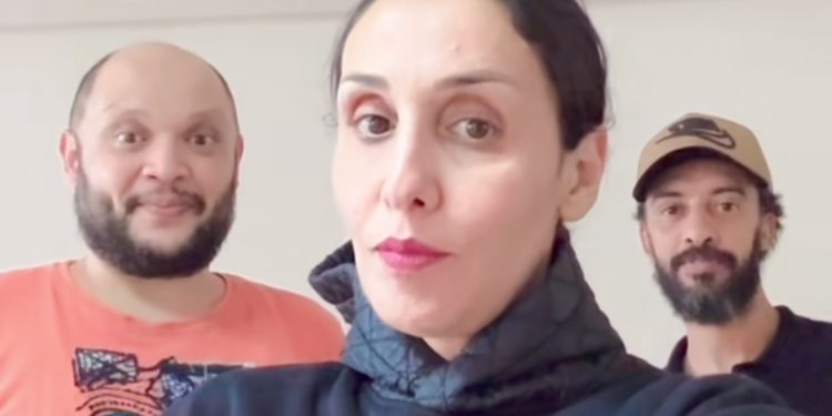 عادل أبا تراب يقدم “طالب راغب”  بالفنيدق ويستهل برنامج “التوطين المسرحي”
