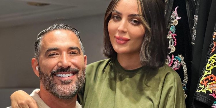 بسبب البعد..فؤاد قبيبو يشتاق إلى زوجته