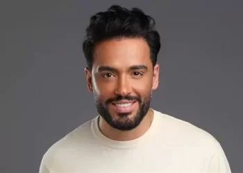 جديد… رامي جمال يغني “جرح قديم”
