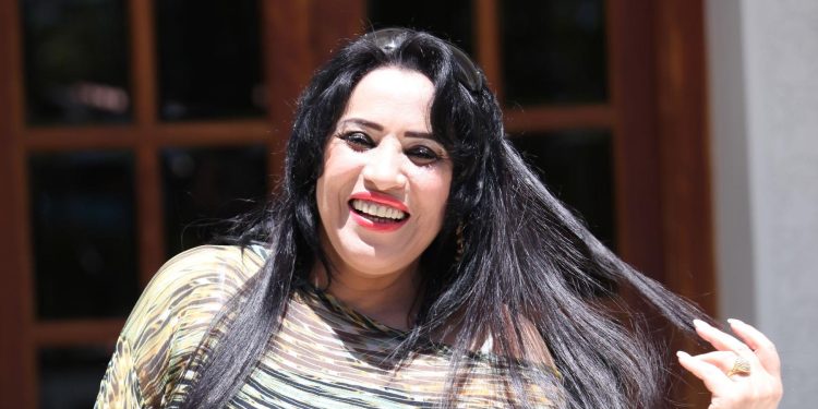 نجاة عتابو سعيدة بتكريمها: “هذا التكريم ليس فقط شهادة تقدير”