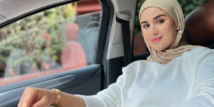 بسبب احتفالات رأس السنة..إكرام الكط تعتذر من جمهورها