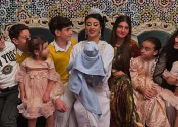 فايزة الطاهري تحتفل بخطوبتها للمرة الثانية..فيديو