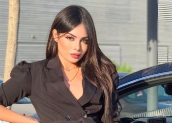 بكلمات معبرة..سمية العماري “سوما” تعايد ابنها (صورة)