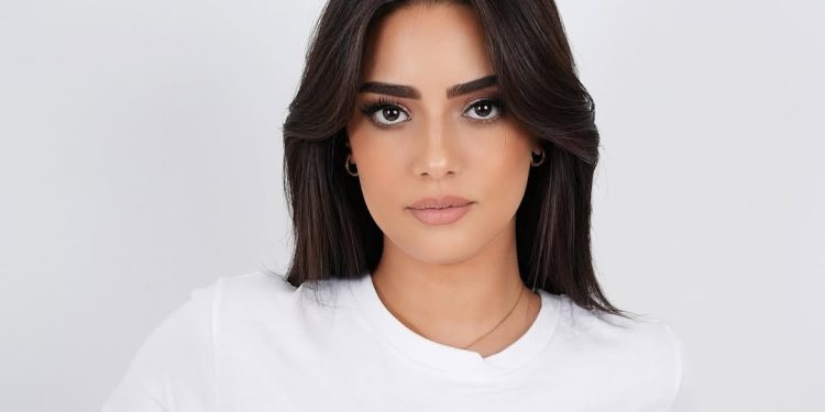 المغربية جيهان لافينا تفوز بلقب “أجمل وجه في الوطن العربي” (صور)
