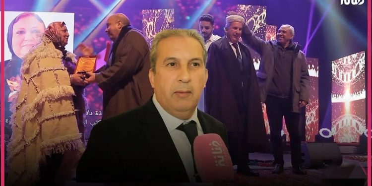في ليلة أمازيغية بامتياز ..مدير مسرح محمد الخامس بالرباط السيد “محمد بنحساين” يكرم