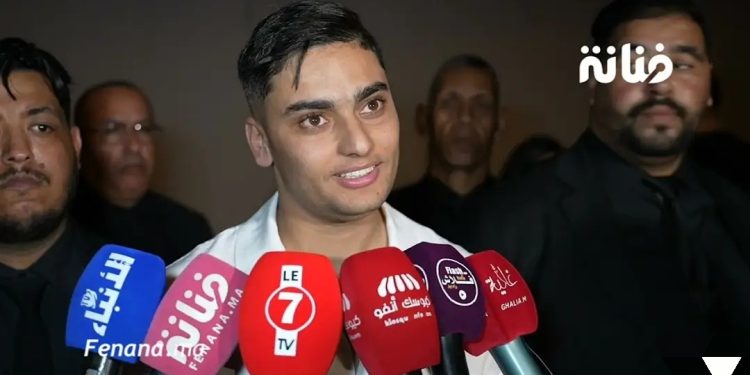 رفقة شباب دربه..سيمو الأسعد يطلق أغنيته “شكون حنا”: “بلا ولاد حومتي ماكانسوا والو”