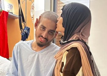 أول تعليق من خديجة بعد وفاة زوجها هشام (صورة)