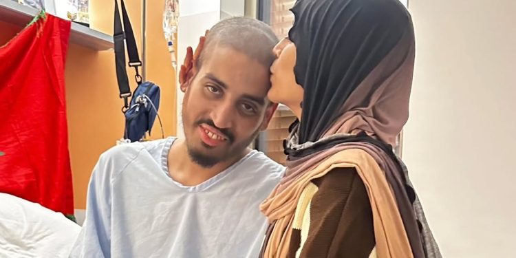 أول تعليق من خديجة بعد وفاة زوجها هشام (صورة)
