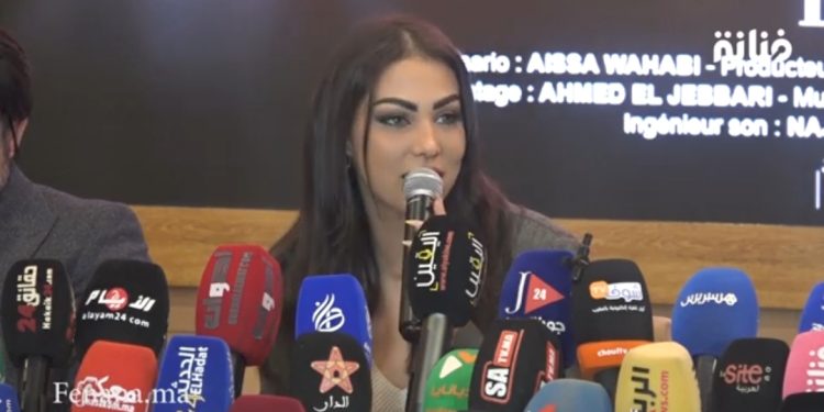ابتسام تسكت تكشف:” كنت قررت نحبس التمثيل لهاد السبب/ أنا فخورة بمشاركتي ف”بنت الفقيه”