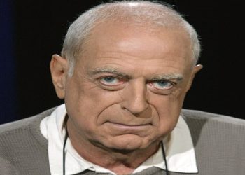 وفاة الكاتب الفرنسي باسكال لينيه