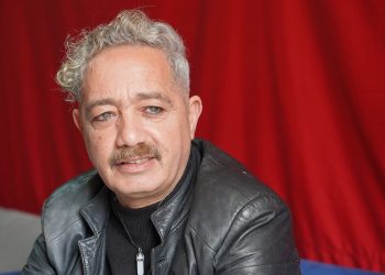 بالفيديو..رفيق بوبكر يطلب الدعاء بسبب مرض شقيقته