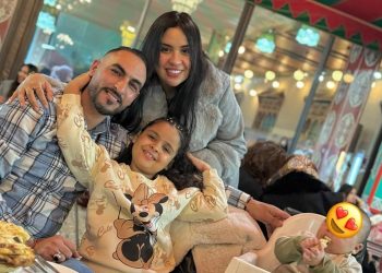 سهام الزايدي تفاجئ زوجها بهدية ثمينة..فيديو