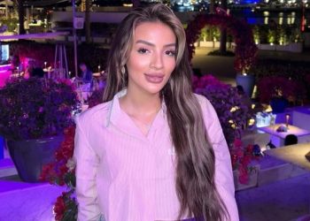 خولة كوين تكشف: “السوشيل ميديا عطاتني بزاف”