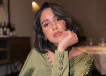 روعة بيوتي تغيب عن متابعيها بسبب دخولها العناية المركزة..وهذا جديد حالتها الصحية