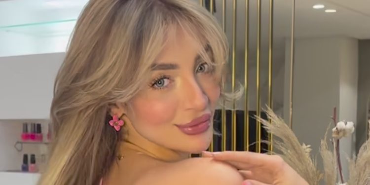 خولة كوين تقلق متابعيها: “كنلوم راسي علاش أنا موقفة حياتي”