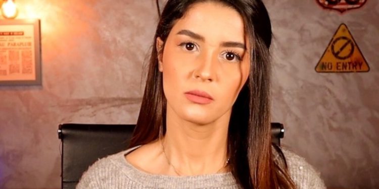 بعد وصولها للمليون متابع..فاطمة الزهراء العسكري تتلقى هذه الهدية