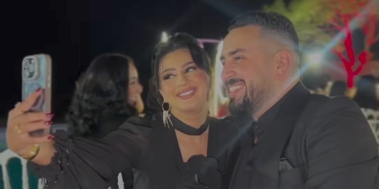 الكوميدية هناء لمريني تكشف عن جنس جنينها..فيديو