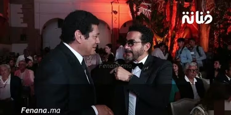 باسم سمرة رفقة أحمد حلمي يتبادلان الحديث: “أحب الشعب المغربي لأنه يحب الفن المصري”