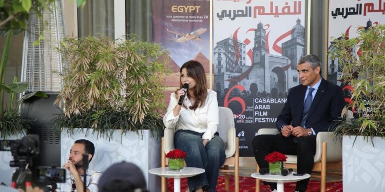 فاطمة النوالي آزر: “طموحنا أن يصبح مهرجان الدار البيضاء الفيلم العربي في مصاف التظاهرات السينمائية الكبرى رغم إمكانياتنا المحدودة”