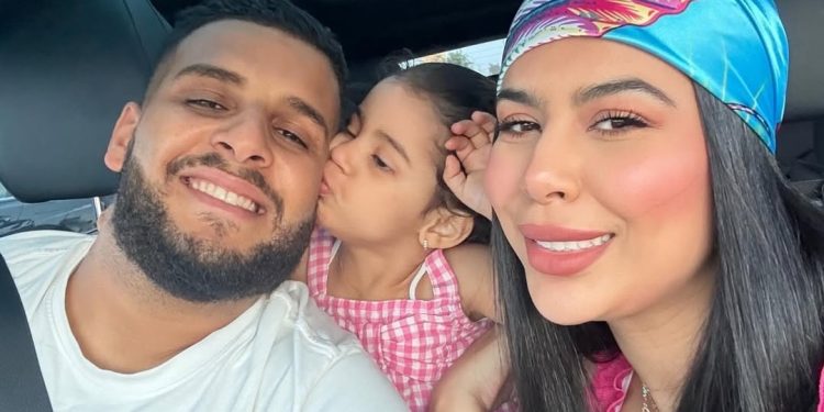 في عيد ميلادها..مروى أوبراهيم تفاجئ من قبل زوجها (فيديو)