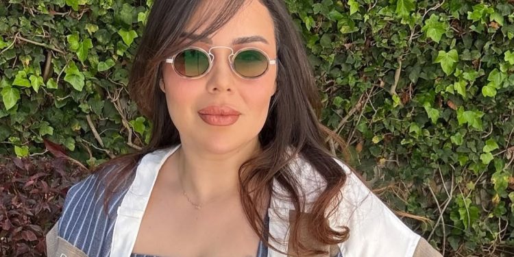 كوثر براني تفتخر بمشاركتها في مهرجان موازين 2025: “غادي نغني بالدارجة والريفية”