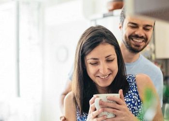أهم الطرق لإسعاد زوجك..وظفيها بكل ثقة