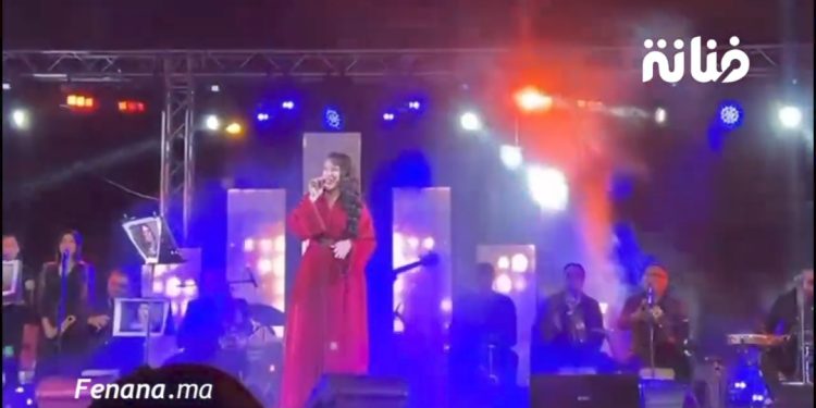 إطلالة مميزة للفنانة دنيا بطمة في سيدي معروف تشعل الأجواء بحضور جماهيري كبير