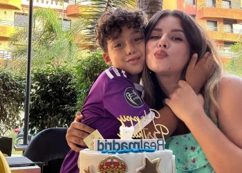 بالصور..هاجر عدنان تحتفل بعيد ميلاد إبنها
