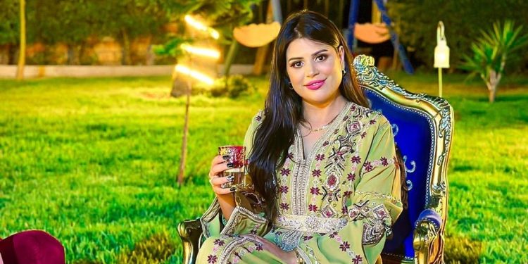 فاطمة الزهراء لحرش تحتفل بميلادها: “أنا فخورة بنفسي”