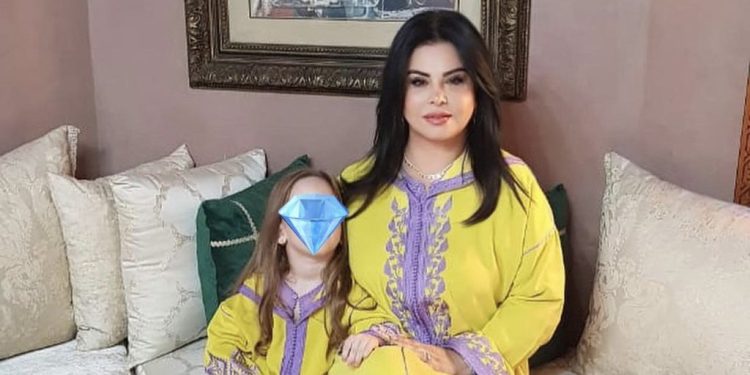 لطيفة رأفت تحتفل بعيد ميلاد ابنتها ألماس..فيديو