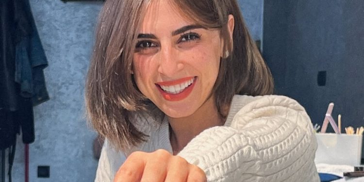 بعد أزمتها الأخيرة..غيثة عصفور تحتفل بعيد ميلادها (صورة)
