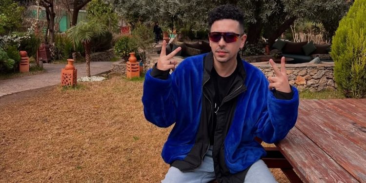 فيصل عزيزي يدافع عن تدريس اللغة الأمازيغية: “هي الهوية ديالك كمغربي قبل العربية”