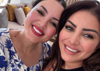 بكلمات مؤثرة..شهرزاد عكرود تعايد شقيقتها سناء