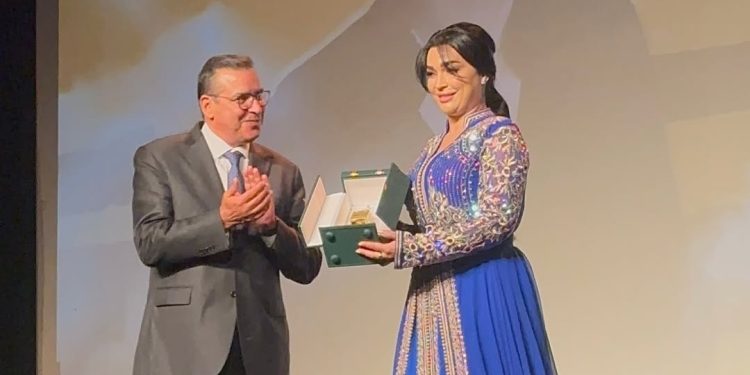 في دورته 18..فرح الفاسي تكرم بالمهرجان الدولي لسينما المرأة بسلا