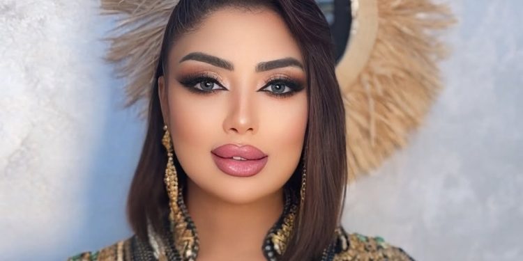 أميمة باعزية تفاجئ جمهورها بخبر حملها
