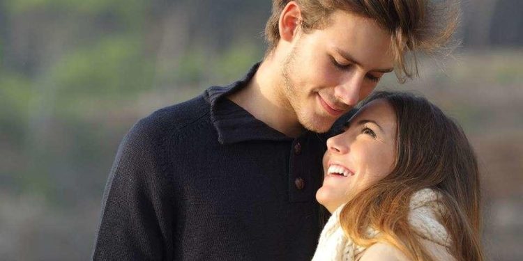 مميزات الفتاة القصيرة
