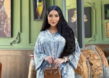دنيا بطمة تطمئن جمهورها حول حالتها الصحية