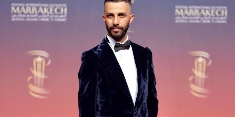 عبد الإله رشيد: “أعمالي كلها كتنبناها حيت كنحط فيها من روحي”