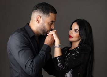 رفقة زوجها وبناتها.. أسماء بيوتي تحتفل بعيد زواحها (فيديو)