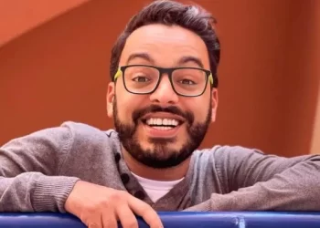رشيد رفيق يستعد إلى لقاء جمهوره البيضاوي في عرض استثنائي