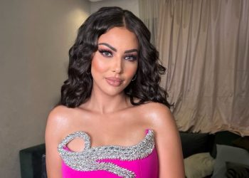 ابتسام تسكت تستعد لإحياء حفل فني بكلميم بمناسبة المسيرة الخضراء