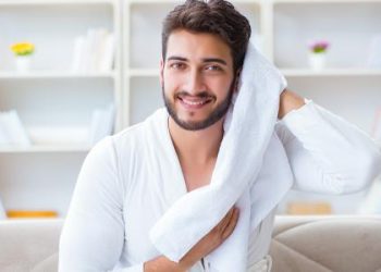 عناية الزوج بنظافته الشخصية..هل تعزز ثقته في نفسه أثناء العلاقة الجنسية ؟