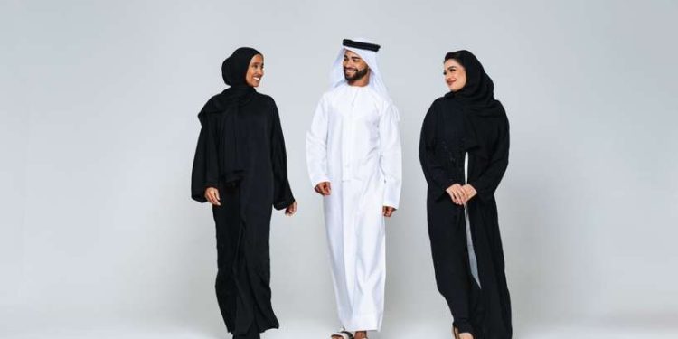 تعدد الزوجات… هل يؤثر على العلاقة الحميمية بالنسبة للمرأة؟
