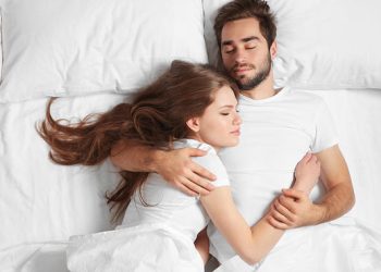 تنويع وتجديد العلاقة بين الزوجين