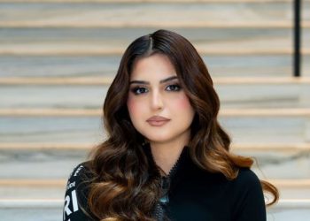 حلا الترك تطلق جديدها الغنائي..وتتغزل بدولة البحرين
