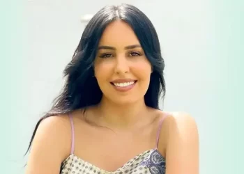كوثر تيسية تحتفل بعيد ميلادها (فيديو)