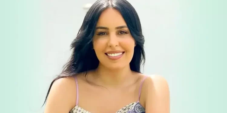 كوثر تيسية تحتفل بعيد ميلادها (فيديو)