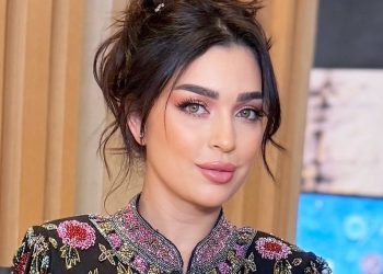 بسبب المرض..فرح الفاسي تقلق جمهورها